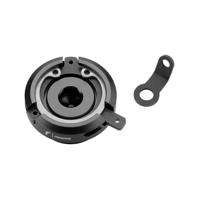 Oil Filler Cap for Kubota U35 U45S F2100 F2260 F2400 F2560 F3060 FZ2100 FZ2400 GF1800 G2160 MX5200F TG1860